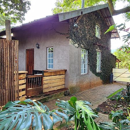 Softwaters Guesthouse Cottages Louis Trichardt Εξωτερικό φωτογραφία